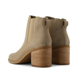 Evelyn Chelsea Boots Dune Leather Suede