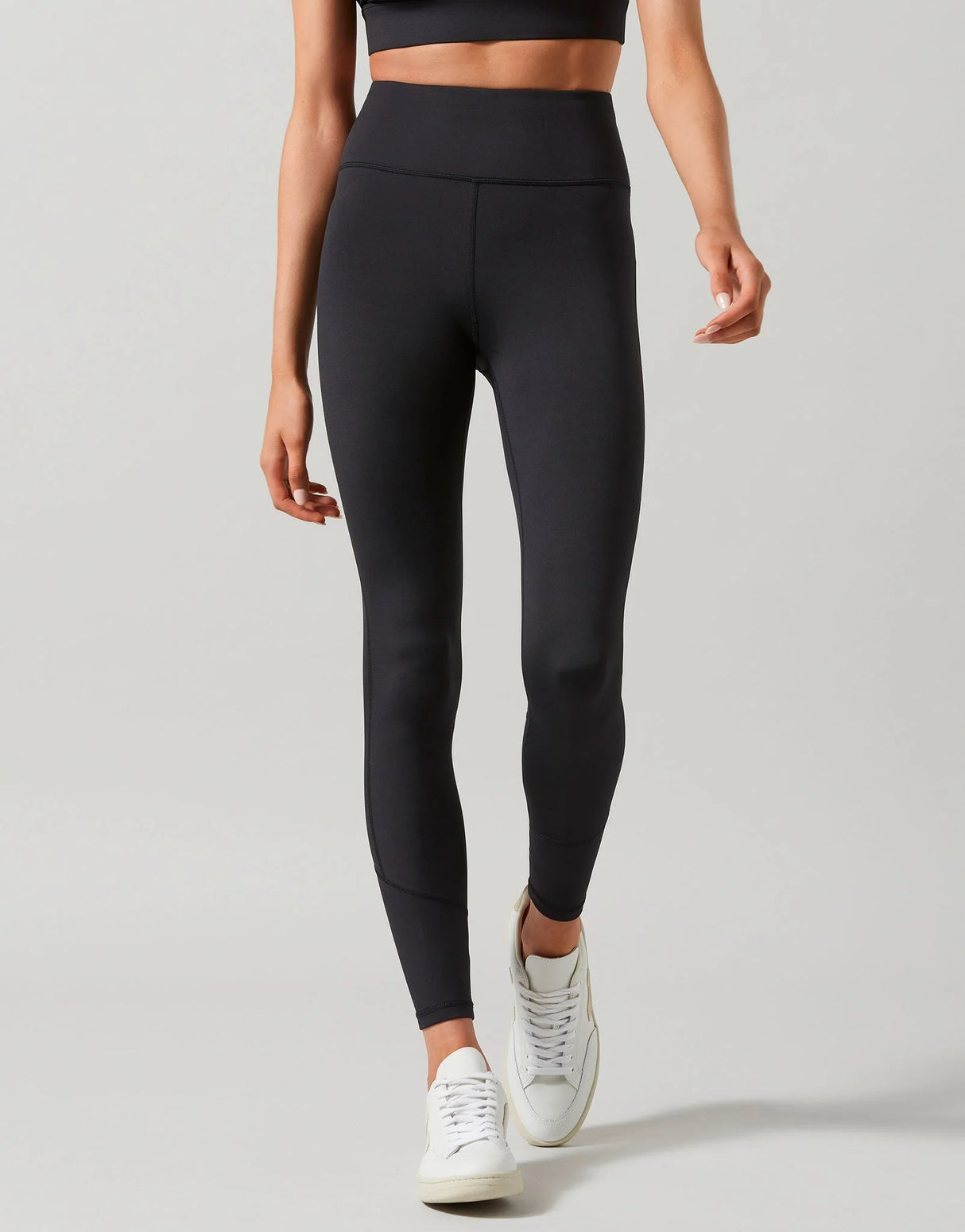 Baseline Legging in Black