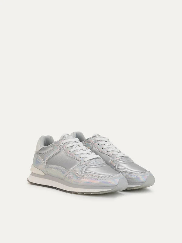 SILVER SNEAKERS