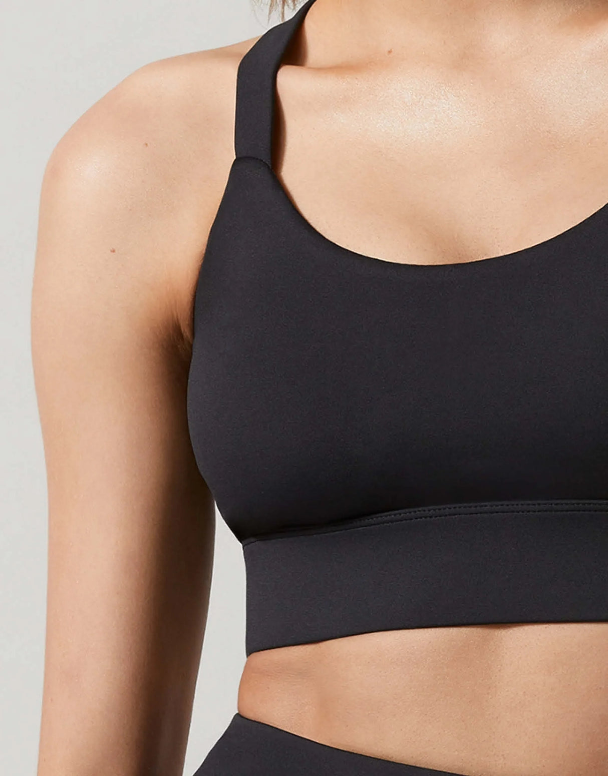 Baseline Sports Bra in Black