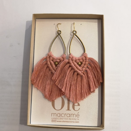 Half hitch drops blush pink & brass