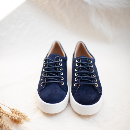 The Navy Tennis sneakers